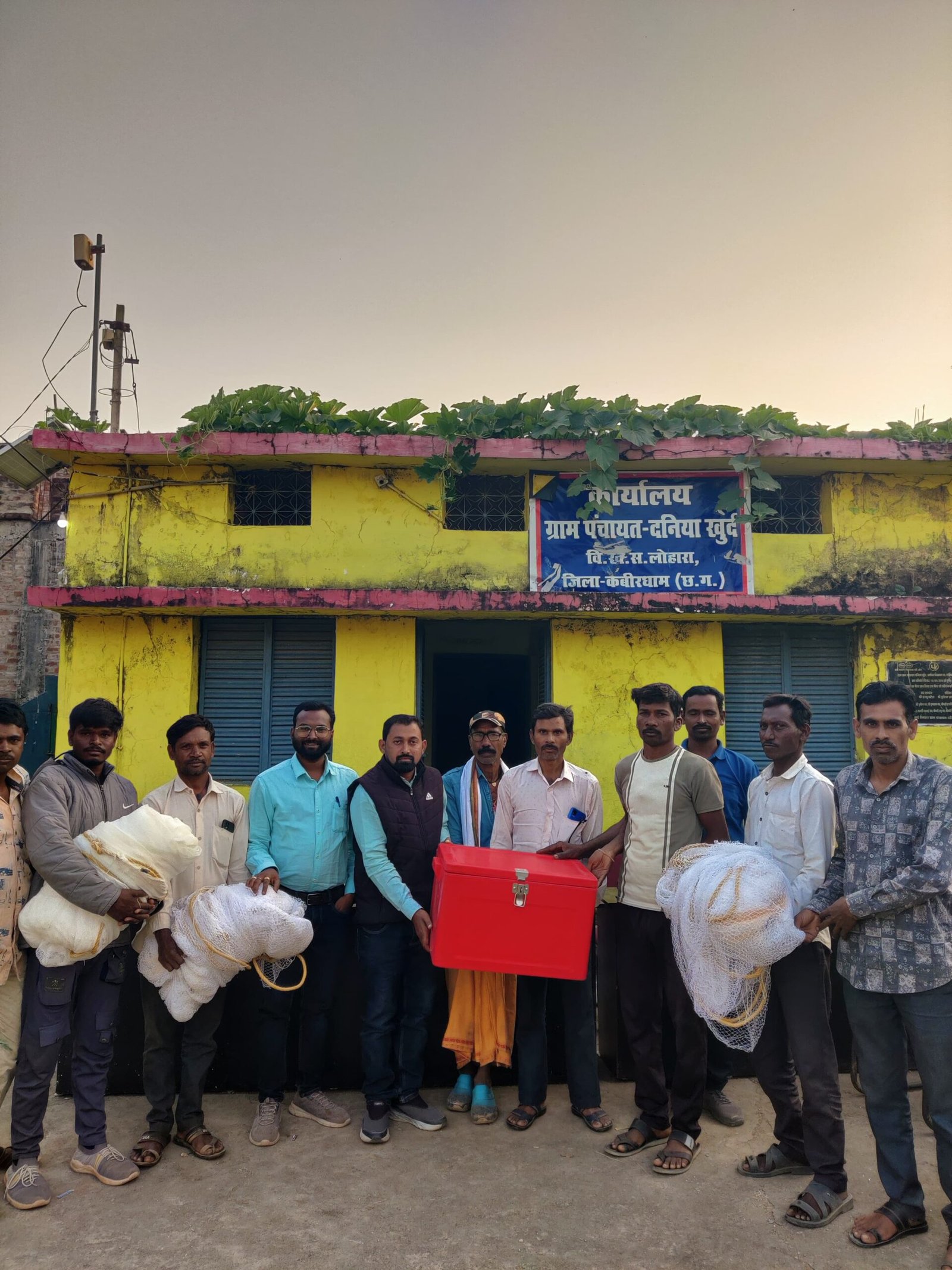 सरकार की योजनाओं का लाभ अंतिम व्यक्ति तक पहुंचे : जनपद सदस्य दिनेश विश्वकर्मा 1 IMG 20251119 WA0075 scaled