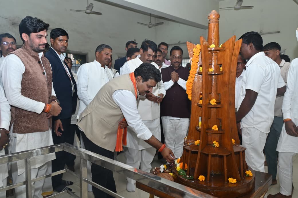 संत गुरू घासीदास बाबा के संदेश से समाज को मिली एकता और मानवता की प्रेरणा– उप मुख्यमंत्री विजय शर्मा 2 IMG 20251218 WA0111