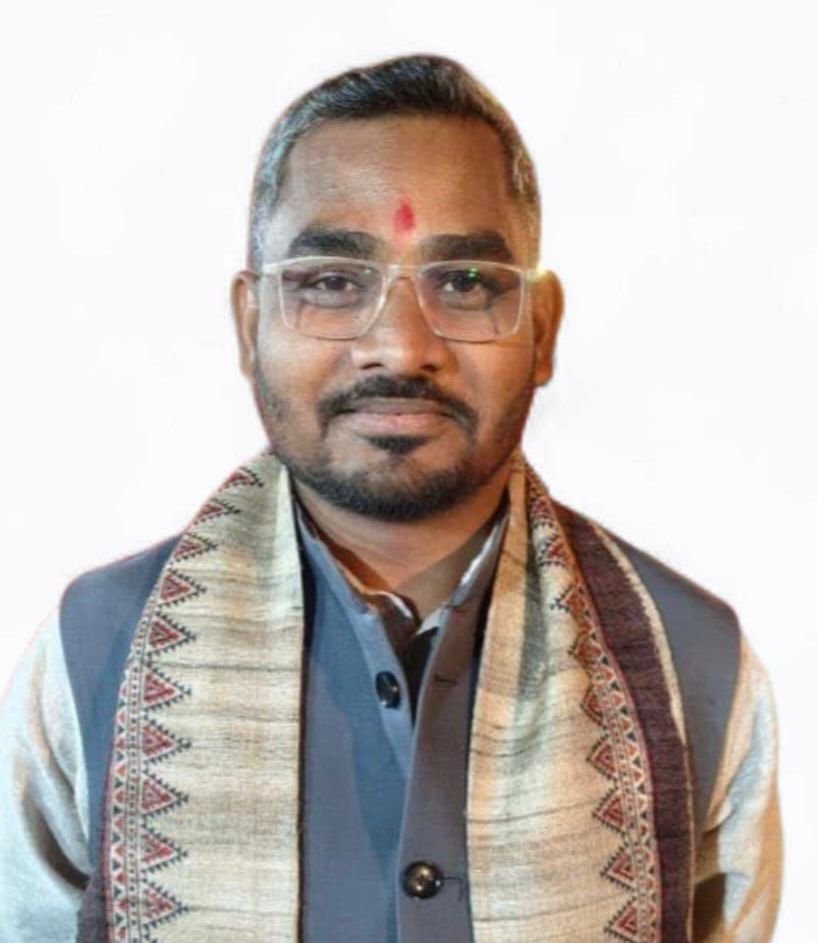 कबीरधाम भाजपा को मिला अनुभवी और संगठननिष्ठ नेतृत्व अशोक चंद्रवंशी बने जिला भाजपा उपाध्यक्ष, कार्यकर्ताओं में उत्साह कवर्धा 2 IMG 20260201 WA0087 1