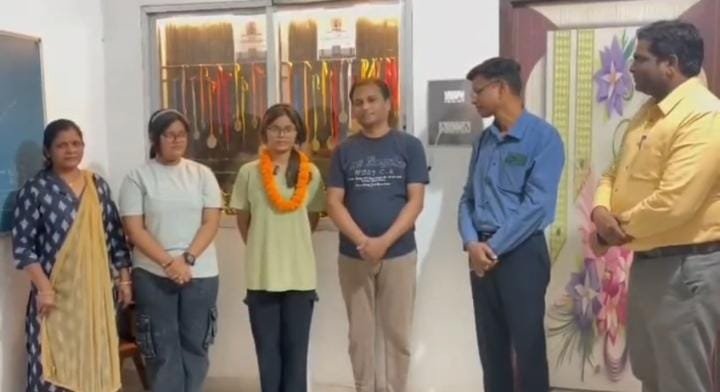 जेईई मेन 2026 में अशोका पब्लिक विद्यालय का शानदार प्रदर्शन 1 IMG 20260222 WA0009