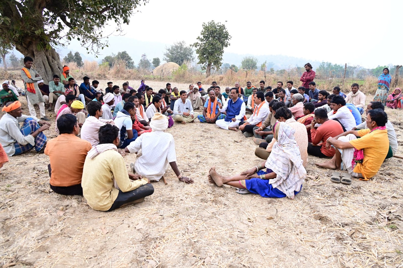 जिला पंचायत अध्यक्ष ईश्वरी साहू ने ‘जी राम जी’ योजना का प्रचार-प्रसार, विकास कार्यों का किया निरीक्षण 2 IMG 20260223 WA0072 scaled