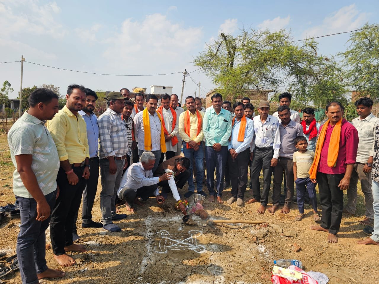 उपमुख्यमंत्री विजय शर्मा की सौगात: ग्राम खड़ौदा में 30 लाख की लागत से पंचायत भवन व पुलिया निर्माण का भूमिपूजन 1 IMG 20260301 WA0070