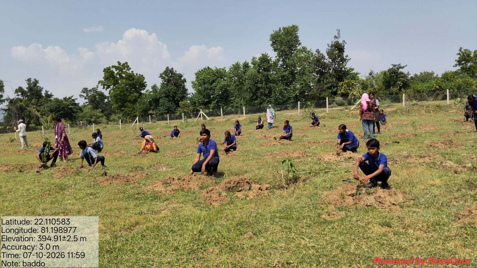 ग्राम पंचायत बद्दो में वृक्षारोपण कार्यक्रम आयोजित, ग्रामीणों ने लिया हरियाली बढ़ाने का संकल्प 3 IMG 20261008 WA0008