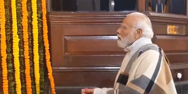 पीएम मोदी ने मदन मोहन मालवीय को 162वीं जयंती पर दी श्रद्धांजलि 1 109 1 4AX6Hx