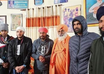 Punjab : रूस की जेल में फंसे 6 लड़के घर लौटे