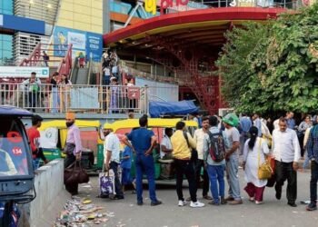 Haryana : गुरुग्राम में मेट्रो स्टेशनों पर भीड़ कम करें, डीएमआरसी ने अधिकारियों से कहा