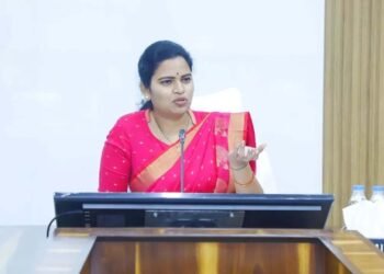 Andhra Pradesh news: मंत्री विदादाला रजनी ने की विकास कार्यों की समीक्षा