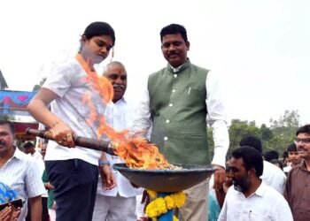 Andhra Pradesh news: आदुदाम आंध्र में 1.17 लाख खिलाड़ी हिस्सा लेंगे