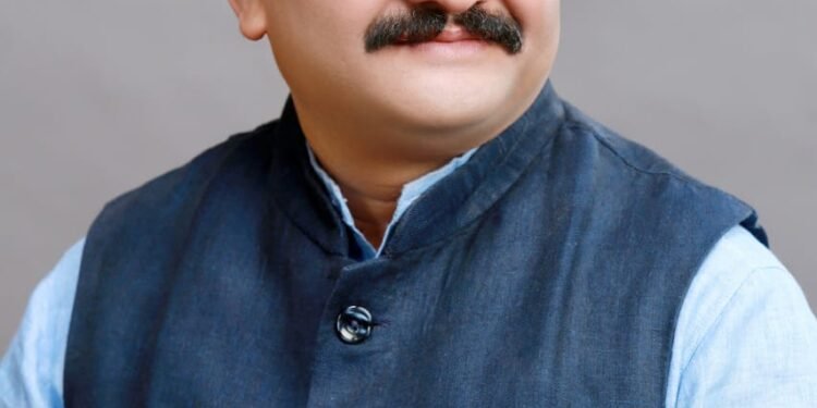 सांसद संतोष पांडेय के प्रयास व मांग पर जिले में खुलेगा मेडिकल कॉलेज, राज्य सरकार ने नवीन मेडिकल कॉलेज भवन निर्माण के लिए दी प्रशासकीय स्वीकृति, सांसद ने प्रधानमंत्री, केंद्रीय स्वास्थ्य मंत्री व मुख्यमंत्री का किया आभार व्यक्त 1 सांसद संतोष पांडेय के प्रयास व मांग पर जिले में खुलेगा मेडिकल कॉलेज, राज्य सरकार ने नवीन मेडिकल कॉलेज भवन निर्माण के लिए दी प्रशासकीय स्वीकृति, सांसद ने प्रधानमंत्री, केंद्रीय स्वास्थ्य मंत्री व मुख्यमंत्री का किया आभार व्यक्त