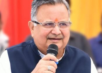 प्रदेश सरकार इस दुर्घटना के पीड़ित परिवारों के साथ खड़ी है, दिवंगतों के परिजन और घायलों को हर संभव मदद उपलब्ध करवाना हमारी प्राथमिकता है : डॉ रमन सिंह