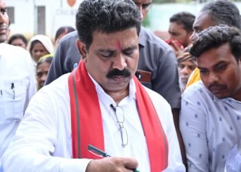 उपमुख्यमंत्री विजय शर्मा ने कवर्धा विधानसभा के नागरिकों से सीधा संवाद कर उनकी मांग, समस्याएं सुनीं