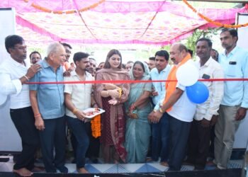 पंडरिया विधानसभा की जनता के समस्याओं का निराकरण करने विधायक भावना बोहरा ने कुंडा में किया छठवें जनसेवा ही भावना सेवा सुविधा केंद्र का शुभारम्भ