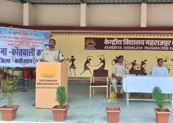 कबीरधाम पुलिस द्वारा देश में लागू होने वाले तीन नवीन कानून का व्यापक प्रचार प्रसार किया जा रहा है।