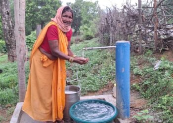 रायपुर : नल से मिली राहत, ग्राम कोरई में अब हर घर में नल से जल