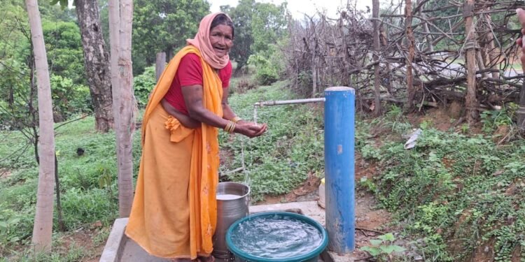 रायपुर : नल से मिली राहत, ग्राम कोरई में अब हर घर में नल से जल 1 रायपुर : नल से मिली राहत, ग्राम कोरई में अब हर घर में नल से जल