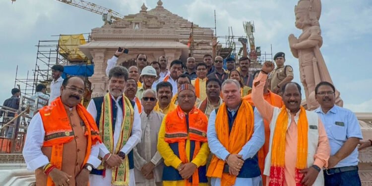 रायपुर : राम मंदिर में गूंजा नारा, छत्तीसगढ़ के भांचा राम, जय श्री राम, जय श्री राम