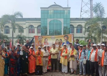 कवर्धा :  राम लला और काशी विश्वनाथ मंदिर का दर्शन मनोकामना पूरी होने जैसी : जिले के श्रद्धालु