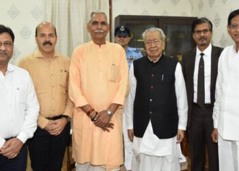 रायपुर : राज्यपाल  हरिचंदन से विभिन्न विश्वविद्यालयों के कुलपतियों ने की सौजन्य मुलाकात