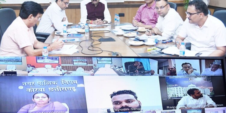 रायपुर : जनसमस्या निवारण शिविरों में मिल रहे आवेदनों को निराकृत करने बनाएं प्रभावी व्यवस्था –  अरुण साव