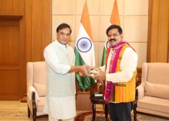 रायपुर : उपमुख्यमंत्री  विजय शर्मा ने असम के मुख्यमंत्री  हिमन्त बिस्वा सरमा से की मुलाकात