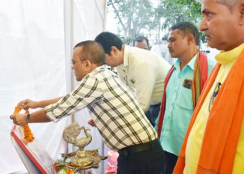 संपूर्णता अभियान का उद्देश्य आकांक्षी विकासखंड को विकास के उच्चतम स्तर तक पहुंचाना है-कलेक्टर  जनमेजय महोबे