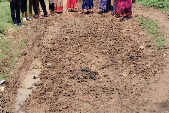 पंचधार को मिलेगा अब कीचड़ भरी मार्ग से मुक्ति, ग्रामवाशियों ने जताया विधायक  भावना बोहरा जी का आभार