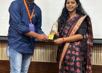 नई दिल्ली में चमका रायपुर का सुमन्त, इंटरनेशनल कॉन्फ्रेंस में मिला अवार्ड