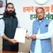 भारत सम्मान ने मुख्यमंत्री विष्णु देव साय से पत्रकारों पर हो रहे अत्याचार पर की विस्तृत चर्चा 4 भारत सम्मान ने मुख्यमंत्री विष्णु देव साय से पत्रकारों पर हो रहे अत्याचार पर की विस्तृत चर्चा
