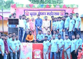 आज नेऊरगांव खुर्द में वृक्षारोपण महोत्सव एवम् युवा जागरूकता की एक नई पहल