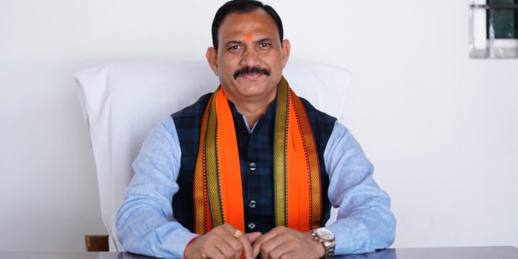 रायपुर : स्वास्थ्य मंत्री  श्याम बिहारी जायसवाल की पहल पर नगर पंचायत झगराखाण्ड को मिली विकास कार्यों की सौगात