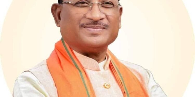 भोरमदेव मे शिव भक्तों - कांवरियों के ऊपर हेलीकॉप्टर से होंगी पुष्प की वर्षा 1 भोरमदेव मे शिव भक्तों – कांवरियों के ऊपर हेलीकॉप्टर से होंगी पुष्प की वर्षा