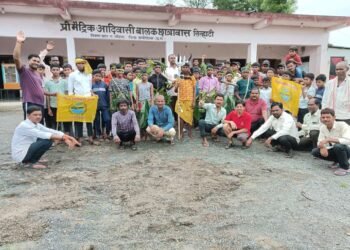 सिल्हाटी,, सिल्हाटी में हर्षोल्लास पूर्वक मनाया गया विश्व आदिवासी दिवस,,