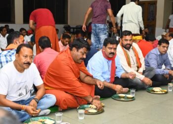 उपमुख्यमंत्री  विजय शर्मा आज कावड़ियों के बीच पहुँचे अमरकंटक