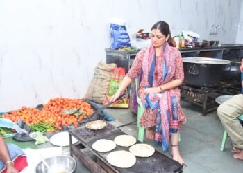 कांवड़ यात्रा भारत की धार्मिक और सामाजिक आस्था का प्रतीक है, कबीरधाम जिले से पधारे शिवभक्तों द्वारा हमें सेवा का अवसर देने के लिए आभार : भावना बोहरा