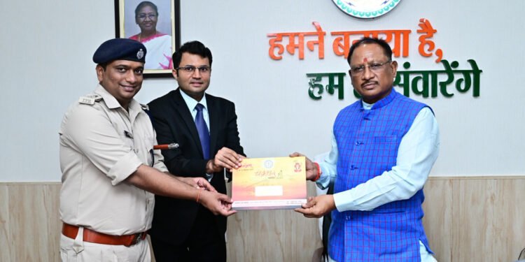 रायपुर : मुख्यमंत्री  विष्णु देव साय को 39 वें चक्रधर समारोह में शामिल होने का आमंत्रण