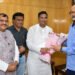 रायपुर : राज्यपाल रमेन डेका से विधायक सेन ने की सौजन्य मुलाकात 3 रायपुर : राज्यपाल  रमेन डेका से विधायक  सेन ने की सौजन्य मुलाकात