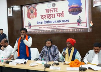 रायपुर:एक पेड़ बस्तर के देवी-देवताओं के नाम थीम के तहत वृक्षारोपण अभियान का किया गया आयोजन