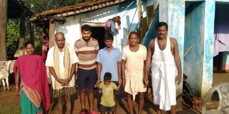 रायपुर : मुख्यमंत्री की पहल पर कोरवा जनजाति के महुआपानी गांव में पहली बार पहुंचेगी बिजली, ग्रामीणों में खुशी की लहर