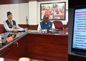 रायपुर : सैनिक कल्याण की योजनाओं का करें बेहतर क्रियान्वयन :  रमेन डेका