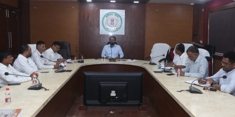 सूरजपुर : मां बागेश्वरी देवी लोकन्यास कुदरगढ़ ट्रस्ट की बैठक संपन्न 1 सूरजपुर : मां बागेश्वरी देवी लोकन्यास कुदरगढ़ ट्रस्ट की बैठक संपन्न