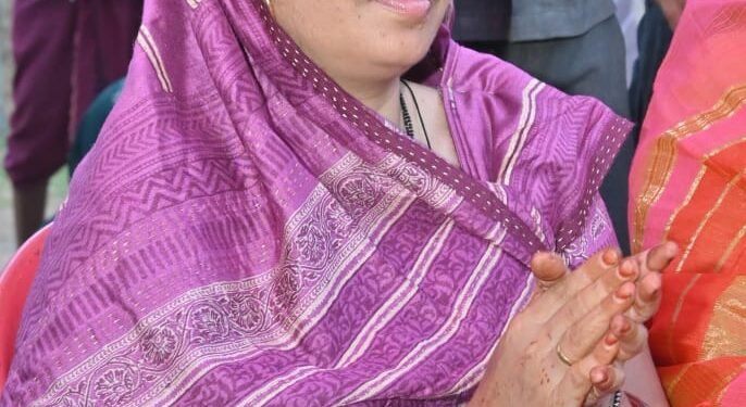 रश्मि विजय शर्मा ग्राम बघुटोला और बीरूटोला में ग्रामवासियों द्वारा आयोजित रामधुनी संर्कीतन कार्यक्रम में शामिल हुए 1 रश्मि विजय शर्मा ग्राम बघुटोला और बीरूटोला में ग्रामवासियों द्वारा आयोजित रामधुनी संर्कीतन कार्यक्रम में शामिल हुए