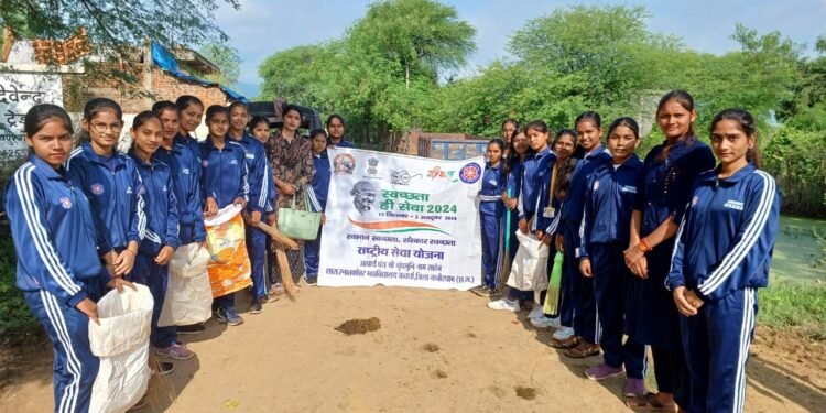 ग्राम-चिमरा में लगा स्वच्छता ही सेवा पखवाड़ा 1 ग्राम-चिमरा में लगा स्वच्छता ही सेवा पखवाड़ा