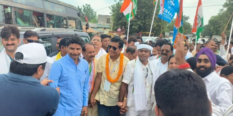 न्याय यात्रा में शामिल हुए प्रशांत परिहार