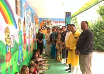 विनायक पब्लिक स्कूल में नौ कन्या भोज एवं गरबा महोत्सव की धूम