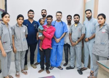 आयुष्मान योजना के तहत निशुल्क इलाज से परिहार हास्पीटल ने बचाई बच्चे की जान 4 आयुष्मान योजना के तहत निशुल्क इलाज से परिहार हास्पीटल ने बचाई बच्चे की जान