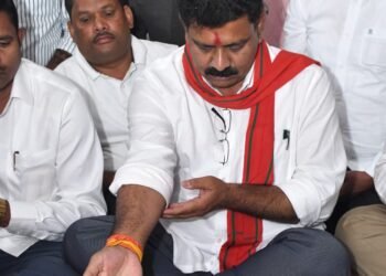 उपमुख्यमंत्री  विजय शर्मा ने कवर्धा शहर को दी विकास की नई दिशा, 5 करोड़ 74 लाख 98 हज़ार रुपए के विभिन्न विकास कार्यों का किया भूमिपूजन