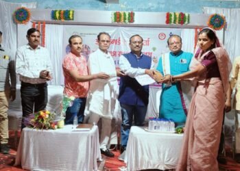 महिला एवं बाल विकास परियोजना बोड़ला द्वारा आंगनबाड़ी कार्यकर्ता एवं सहायिका सम्मान समारोह कार्यक्रम में शामिल हुए नितेश अग्रवाल