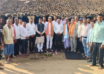 उपमुख्यमंत्री विजय शर्मा के प्रयासों से क्षेत्र में हो रहे विकास कार्य डॉ.वीरेन्द्र साहू