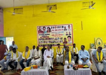 सांसद संतोष पांडेय ने कवर्धा में आदिवासी समाज के नवनिर्मित भवन का किया लोकार्पण