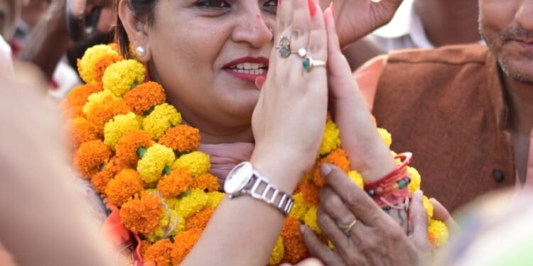 1 वर्ष पूर्ण होने एवं जनादेश दिवस पर पंडरिया विधायक भावना बोहरा ने जताया जनता के प्रति आभार